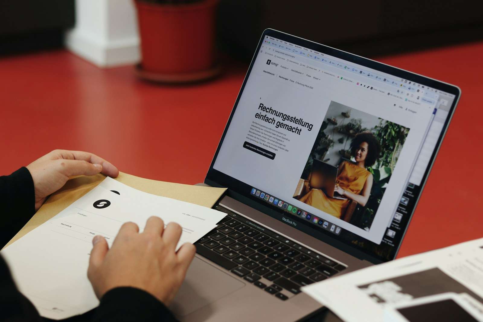 The Best Ways to Drive Organic Traffic to a Website in 2025